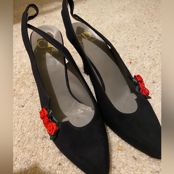 Christian Dior Black Slingback Heels with Red Floral Accent - Picture 2 of 3